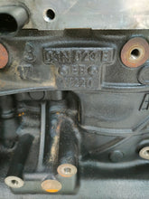 Load image into Gallery viewer, Motor Seat Skoda VW II Tiguan CUA 2.0 TDI 240PS 176kW 63TKm Diesel Unkomplett MOT9922605041hq