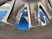Laden Sie das Bild in den Galerie-Viewer, 1x Alufelge 18 Zoll A2224010902 Mercedes-Benz W222 Rim Wheel