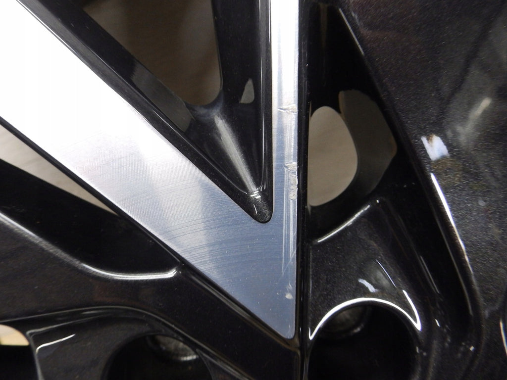 1x Alufelge 18 Zoll 7.0" 5x100 39ET Glanz Graphit 658601025 Mg Scala Kamiq