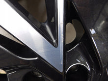 Laden Sie das Bild in den Galerie-Viewer, 1x Alufelge 18 Zoll 7.0&quot; 5x100 39ET Glanz Graphit 658601025 Mg Scala Kamiq