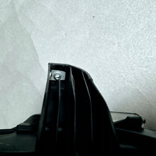 Laden Sie das Bild in den Galerie-Viewer, Frontscheinwerfer Mitsubishi Outlander III 8301C854 LED Rechts Headlight