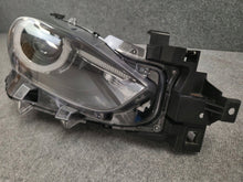 Laden Sie das Bild in den Galerie-Viewer, Frontscheinwerfer Mazda III B63C-51030-SCZ B63C-51030 LED Rechts Headlight SCH5333358167od