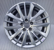 Load image into Gallery viewer, 1x Alufelge 19 Zoll 8.5" 5x120 33ET 6791383 BMW 5 F11 F10 Rim Wheel FEL3549933351bj