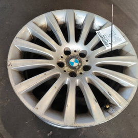 1x Alufelge 19 Zoll 9.5