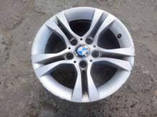 Laden Sie das Bild in den Galerie-Viewer, 1x Alufelge 16 Zoll 5x120 6780907 BMW E91 E90 Rim Wheel FEL9819109324cq