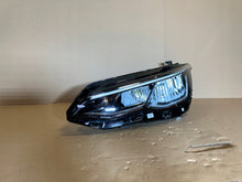 Load image into Gallery viewer, Frontscheinwerfer VW Golf VIII 5H1941005C LED Links Scheinwerfer Headlight