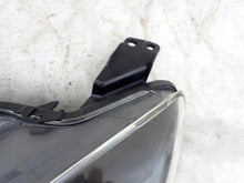 Laden Sie das Bild in den Galerie-Viewer, Frontscheinwerfer Mazda III DB5J-51040 Links Scheinwerfer Headlight