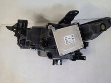 Laden Sie das Bild in den Galerie-Viewer, Frontscheinwerfer Mazda 3 Bp BCJH51030 Rechts Scheinwerfer Headlight SCH2797679871vo