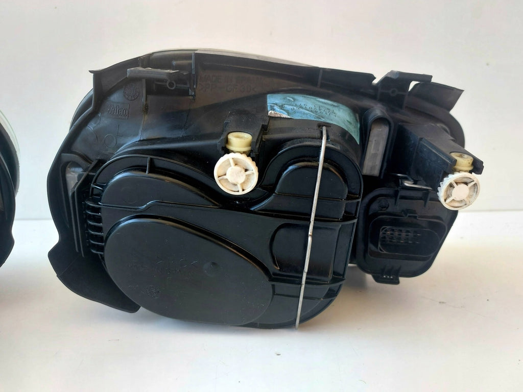 Frontscheinwerfer VW Golf IV 1J1941016B 1J1941015B 1J0853655 Ein Satz Headlight