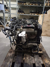 Laden Sie das Bild in den Galerie-Viewer, Motor Audi A5 A4 CSUA CSUB 2.0 TDI 79TKm 2016 Diesel Engine Unkomplett