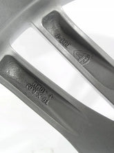 Laden Sie das Bild in den Galerie-Viewer, 1x Alufelge 19 Zoll 8.0" 5x120 6007214-00-D Tesla Model X S Rim Wheel FEL6284405429zh