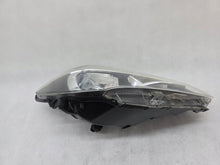 Load image into Gallery viewer, Frontscheinwerfer Toyota Yaris SPP14645 Rechts Scheinwerfer Headlight