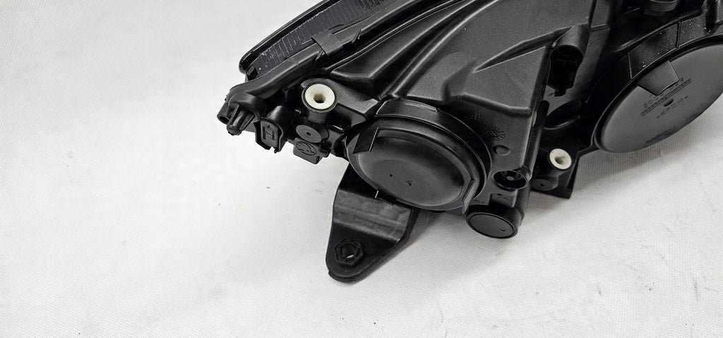 Frontscheinwerfer Skoda Fabia III 6V1941015D LED Links Scheinwerfer Headlight