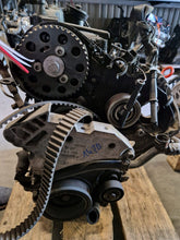 Laden Sie das Bild in den Galerie-Viewer, Motor Audi Seat Skoda CAYB CAYC CAYA CAYD 1.6 TDI 92TKm 2013 Diesel Unkomplett