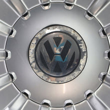 Laden Sie das Bild in den Galerie-Viewer, 1x Alufelge 17 Zoll 7.5" 5x112 47ET Glanz Silber 3C0601025G VW Passat Rim Wheel FEL3560157196wm