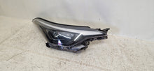 Laden Sie das Bild in den Galerie-Viewer, Frontscheinwerfer Toyota C-Hr Chr 81110-YP280-00 LED Rechts Headlight SCH9830589728xy