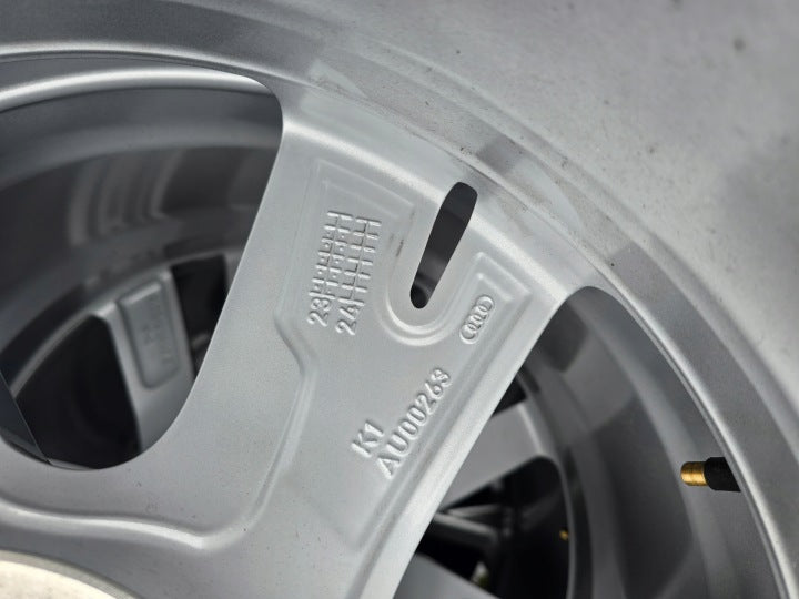 1x Alufelge 18 Zoll 8.0" 5x112 40ET 8B3601025C Audi Rim Wheel FEL3566114223ls