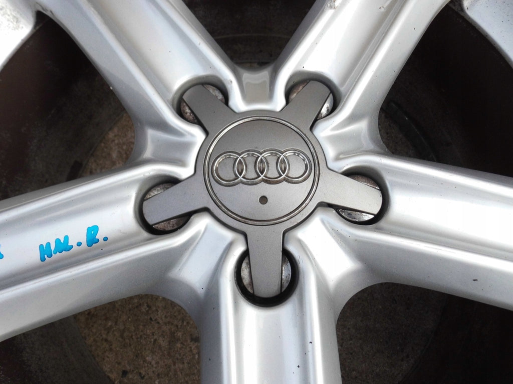 1x Alufelge 17 Zoll 7.5" 5x112 45ET Glanz Silber 8K0601025CE Audi A4 B8