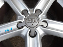 Load image into Gallery viewer, 1x Alufelge 17 Zoll 7.5&quot; 5x112 45ET Glanz Silber 8K0601025CE Audi A4 B8