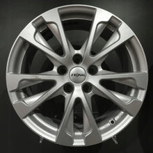 Laden Sie das Bild in den Galerie-Viewer, 4x Alufelge 17 Zoll 7.5" 5x112 27ET Glanz Silber KBA51012 BMW 5 G31 G30 3 G20 FEL5498215628mh