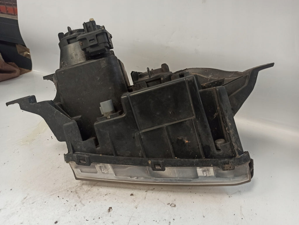 Frontscheinwerfer Hyundai Terracan Links Scheinwerfer Headlight