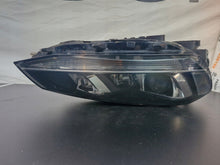 Laden Sie das Bild in den Galerie-Viewer, Frontscheinwerfer VW Golf VII Rechts Scheinwerfer Headlight SCH6837290842on