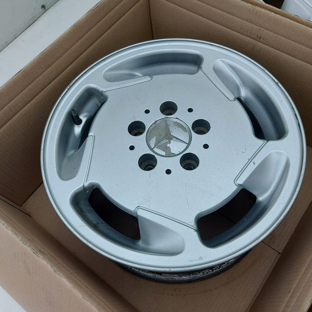 4x Alufelge 15 Zoll 7.0" 5x112 37ET A2024010602 Mercedes-Benz Rim Wheel