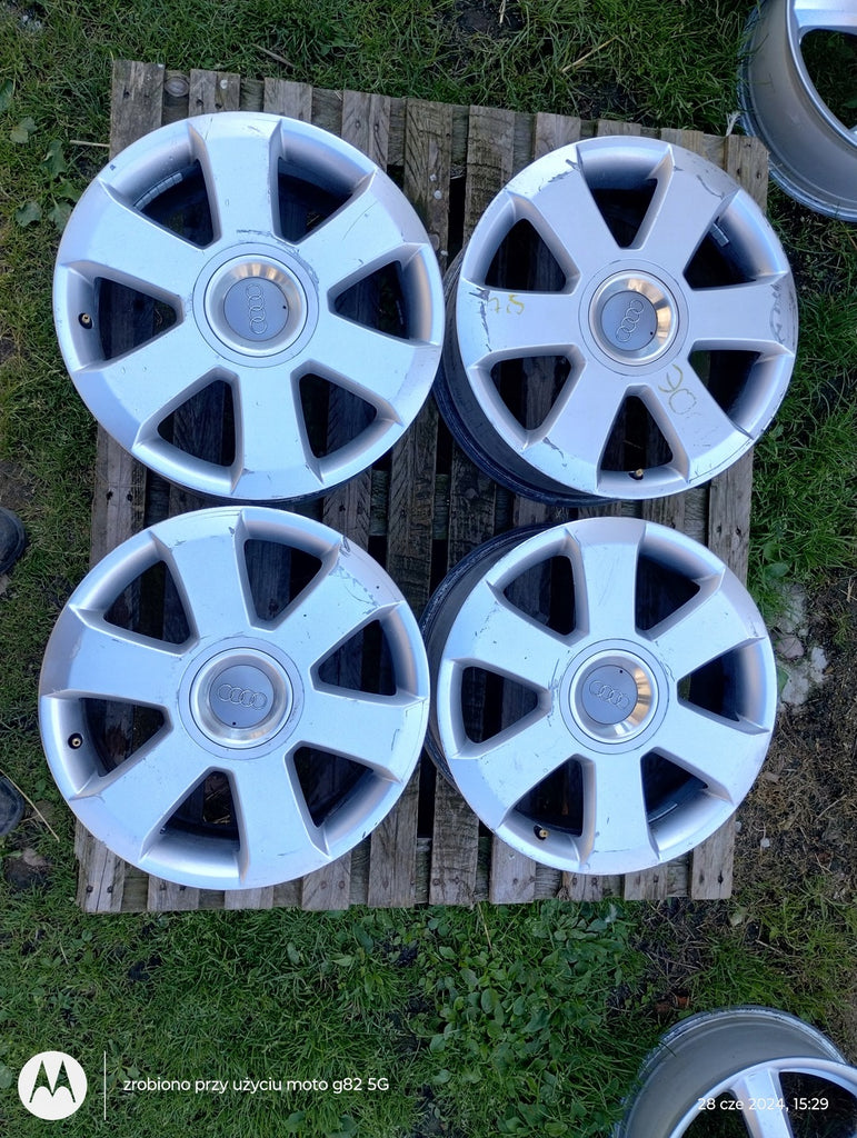 4x Alufelge 17 Zoll 7.5" 5x112 45ET Silber 8H0601025A Audi Rim Wheel