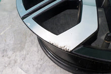 Laden Sie das Bild in den Galerie-Viewer, 1x Alufelge 17 Zoll 6.0&quot; 4x100 39ET 403009981 Renault Rim Wheel