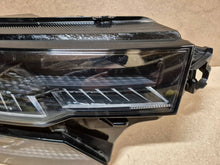 Laden Sie das Bild in den Galerie-Viewer, Frontscheinwerfer Skoda Karoq 57B941036 LED Rechts Scheinwerfer Headlight SCH2067877200py
