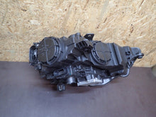 Laden Sie das Bild in den Galerie-Viewer, Frontscheinwerfer Audi A3 8V0941005E 90104556 Xenon Links Scheinwerfer Headlight