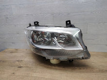 Laden Sie das Bild in den Galerie-Viewer, Frontscheinwerfer Mercedes-Benz Sprinter A9109060100 Rechts Headlight