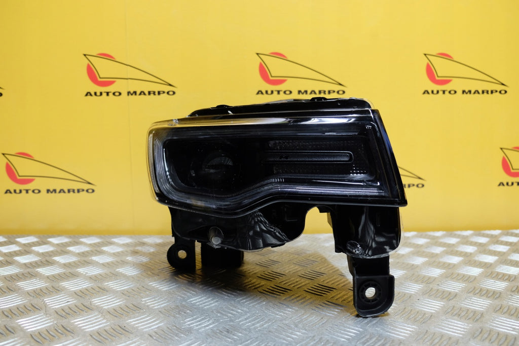 Frontscheinwerfer Jeep Grand Cherokee 55112920AE Xenon Rechts Headlight SCH3290899520ij