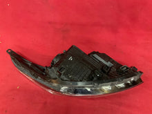 Laden Sie das Bild in den Galerie-Viewer, Frontscheinwerfer Kia Ceed 92101-A2220- LED Links Scheinwerfer Headlight