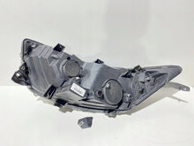 Load image into Gallery viewer, Frontscheinwerfer Iveco Daily I 5801473749 Rechts Scheinwerfer Headlight SCH8607821806sl