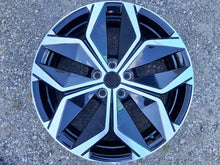 Load image into Gallery viewer, 1x Alufelge 20 Zoll 6.5" 5x114.3 33ET Glanz Schwarz 403005730R Renault Scenic FEL6690341308ya