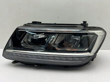 Laden Sie das Bild in den Galerie-Viewer, Frontscheinwerfer VW Tiguan 5NB941035D LED Links Scheinwerfer Headlight