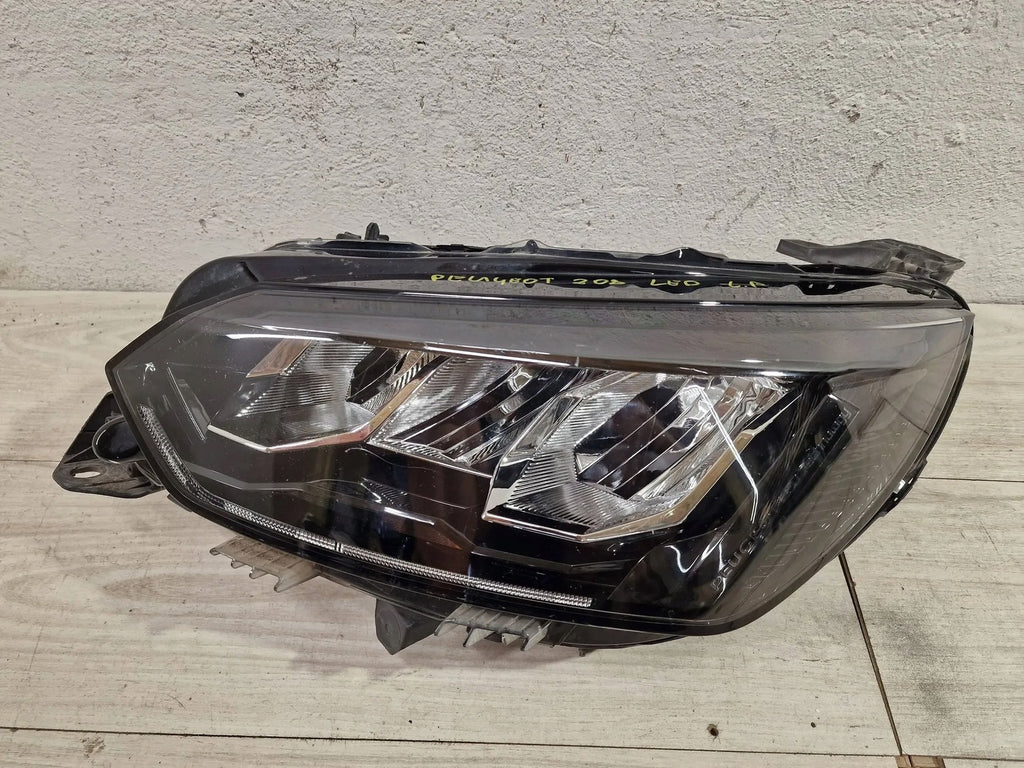 Frontscheinwerfer Peugeot 208 II 9833036380 Links Scheinwerfer Headlight