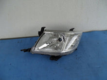 Load image into Gallery viewer, Frontscheinwerfer Toyota Hilux VII Links Scheinwerfer Headlight SCH7249395067dy