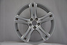Load image into Gallery viewer, 1x Alufelge 18 Zoll 8.0" 5x108 42ET Glanz 31362839 Volvo Rim Wheel FEL6317339706wc
