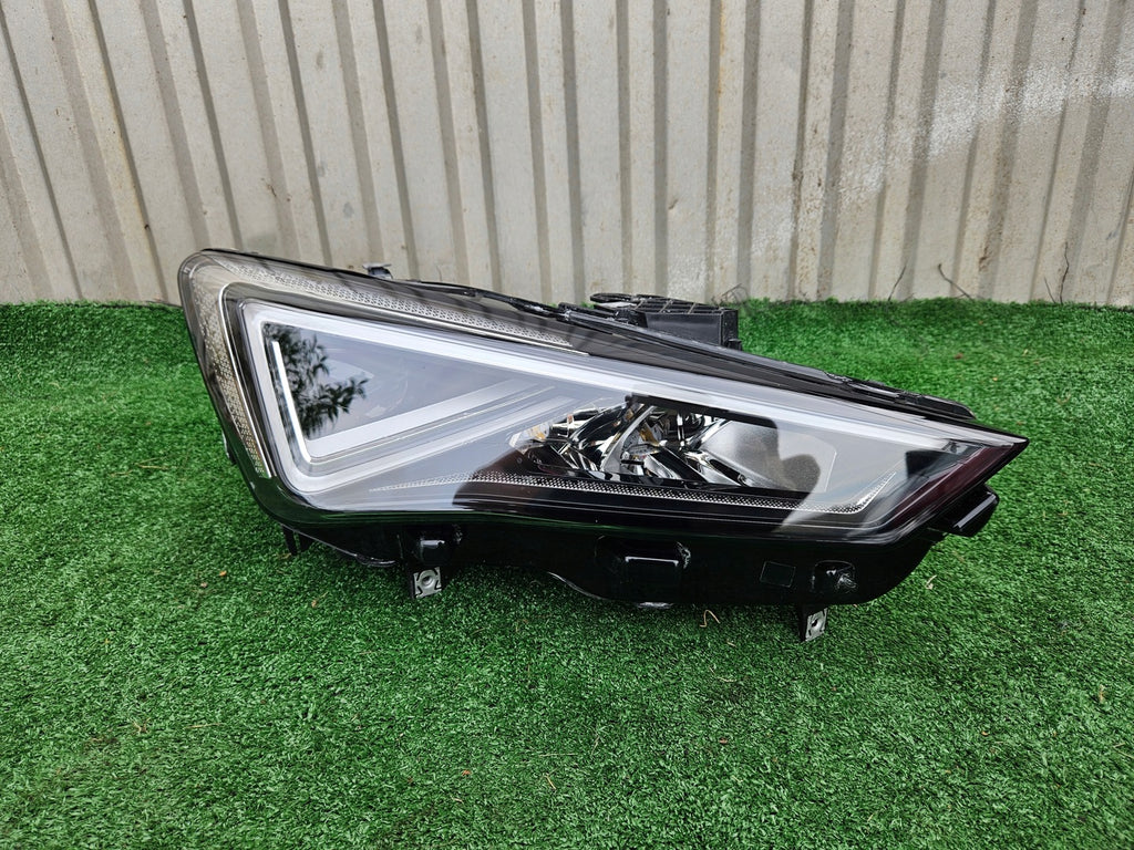 Frontscheinwerfer Seat Leon 5FB941008G LED Rechts Scheinwerfer Headlight