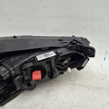 Laden Sie das Bild in den Galerie-Viewer, Frontscheinwerfer VW Passat B8 3G1941081G Links Scheinwerfer Headlight SCH3267880109qo