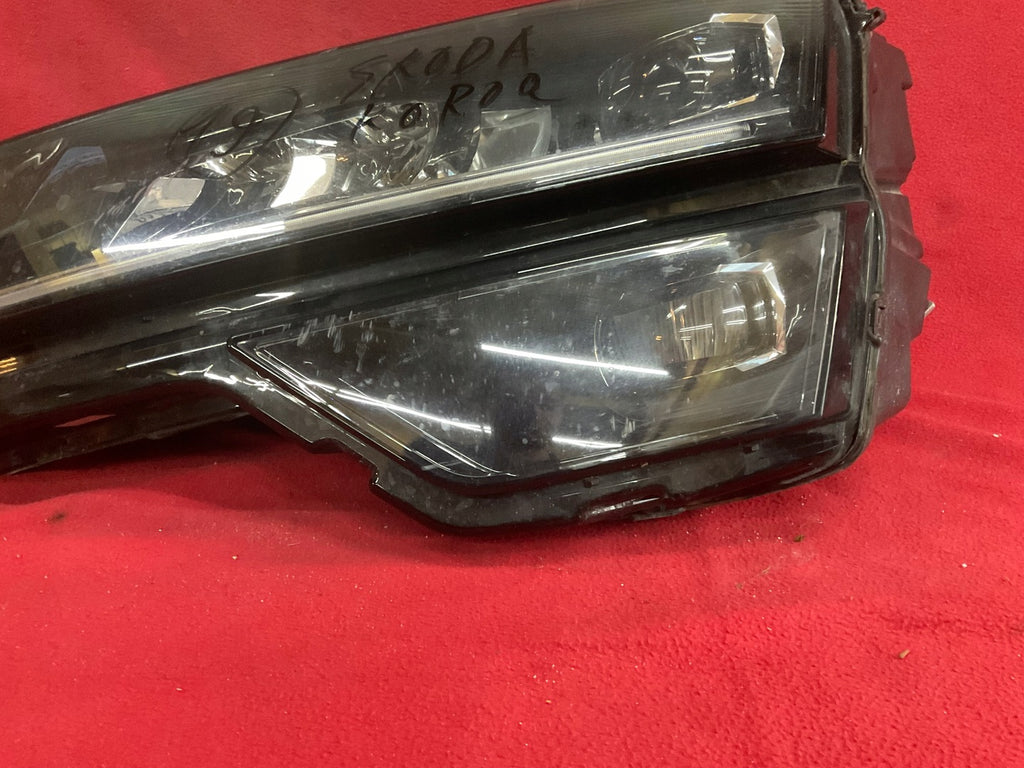 Frontscheinwerfer Skoda Karoq 57B941015F LED Links Scheinwerfer Headlight SCH3909752999eg