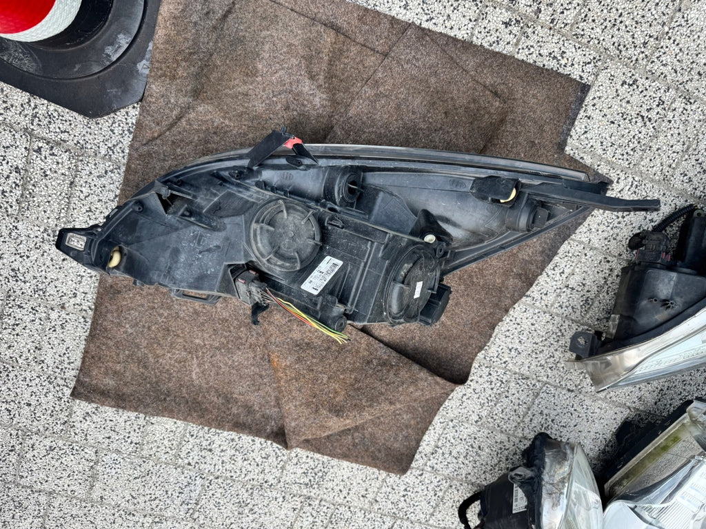Frontscheinwerfer Opel Meriva B 13372320 Rechts Scheinwerfer Headlight SCH6657480251pz