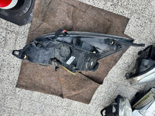 Laden Sie das Bild in den Galerie-Viewer, Frontscheinwerfer Opel Meriva B 13372320 Rechts Scheinwerfer Headlight SCH6657480251pz
