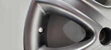 Laden Sie das Bild in den Galerie-Viewer, 1x Alufelge 17 Zoll 7.5&quot; 5x114.3 45ET TD320-80230 Lexus Rim Wheel