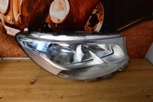Laden Sie das Bild in den Galerie-Viewer, Frontscheinwerfer Mercedes-Benz Sprinter A91090601002 ZGS010Q0790139095AF Rechts SCH5926286018xd