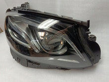 Load image into Gallery viewer, Frontscheinwerfer Mercedes-Benz W213 2139069608KZ LED Rechts Headlight SCH9853867170ta