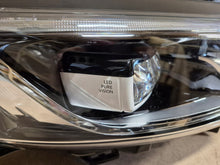 Load image into Gallery viewer, Frontscheinwerfer Renault Koleos 260108343R LED Rechts Scheinwerfer Headlight SCH7689577645gb