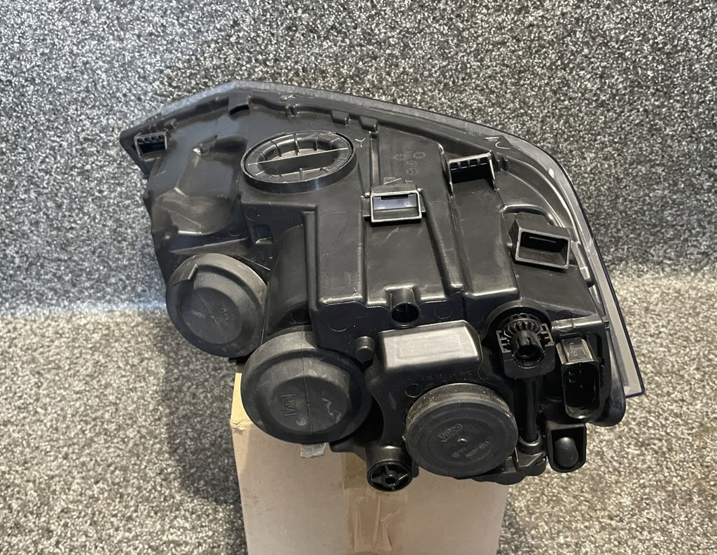 Frontscheinwerfer VW Polo Links Scheinwerfer Headlight SCH6857562492qy